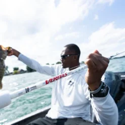 Abu Garcia Veritas Winch Baitcasting Rod 17 Abu Garcia Veritas Winch Baitcasting Rod -Daiwa Store ABU CASTING ROD VERITAS PLX WINCH LIFESTYLE 2020 002