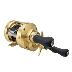 Shimano Calcutta A Conquest 100/200 Round Casting Reel -Daiwa Store CALCUTTA CONQUEST 100 200 A primary right back 1