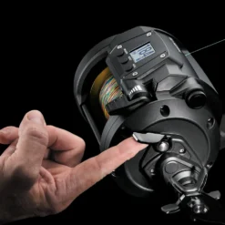 Daiwa Tanacom 1200 Power Assist Electric Dendoh Reel -Daiwa Store Tanacom1200 free spool lever