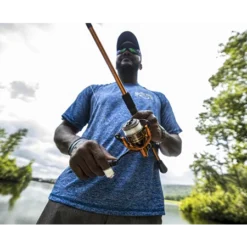 Lew's Mach Crush Speed Spin Spinning Reels -Daiwa Store mcras machcrushspinningreel2ndgen inuse