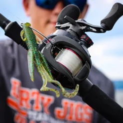 Quantum Smoke S3 Baitcasting Reel -Daiwa Store smoke bc reel top view lifestyle